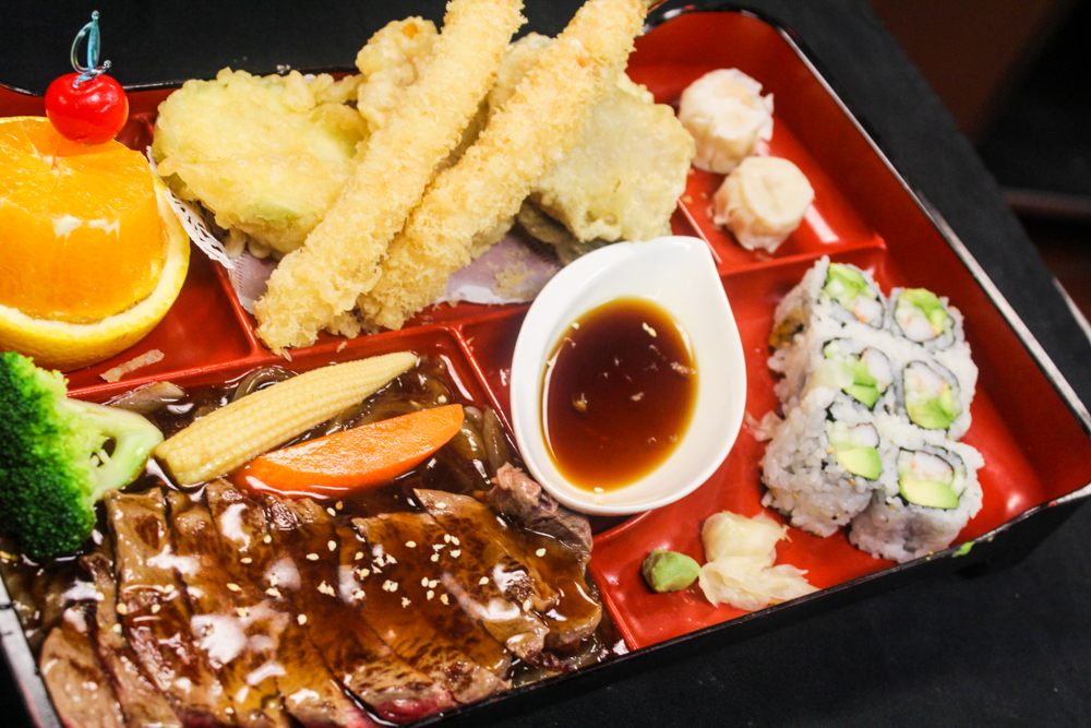 Bento Box Steak Teriyaki Imperial Chinese & Sushi